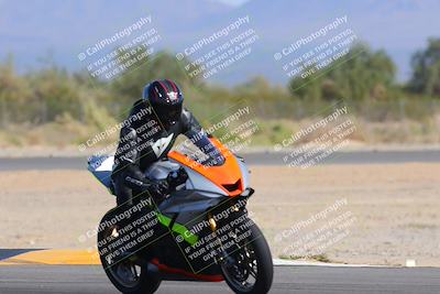 media/Nov-11-2023-SoCal Trackdays (Sat) [[efd63766ff]]/Turn 2 Set 1 (1125am)/